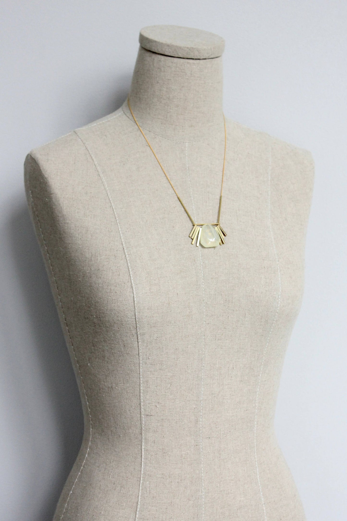 Rays Quartz Necklace