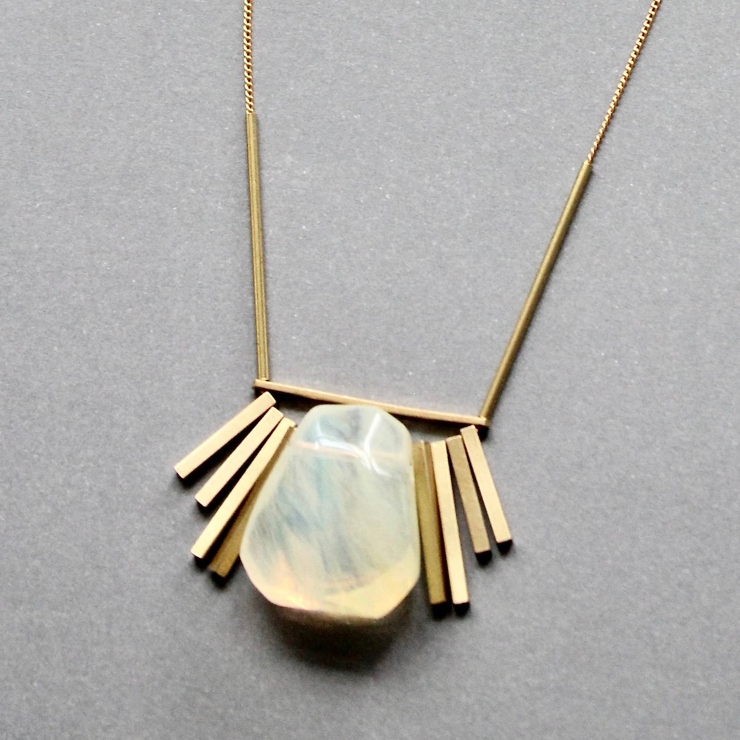 Rays Quartz Necklace