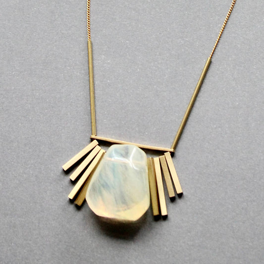 Rays Quartz Necklace