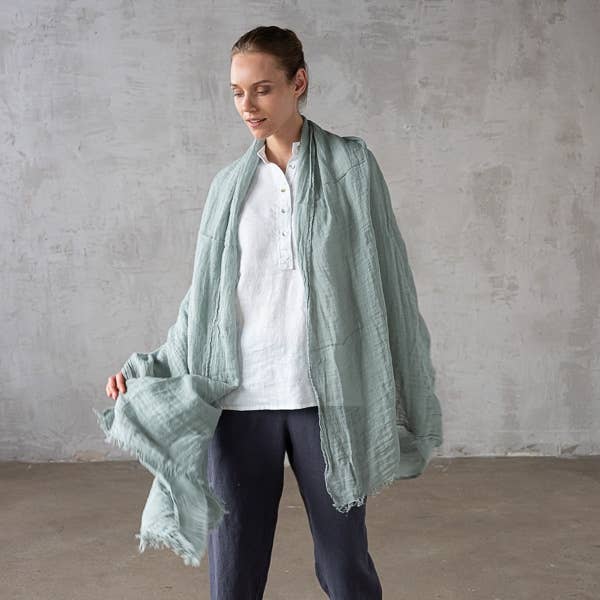 Garza Linen Shawl Moss Green