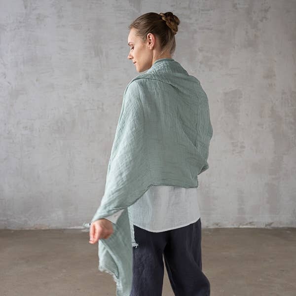 Garza Linen Shawl Moss Green
